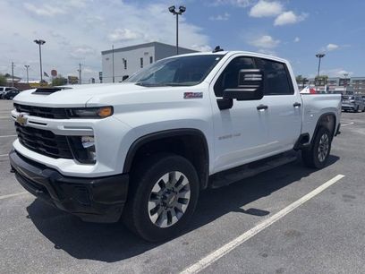 Used 2024 Chevrolet Silverado 2500 Custom w/ Custom Value Package