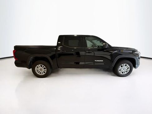Certified 2025 Toyota Tundra SR5 AWD/4WD image 6