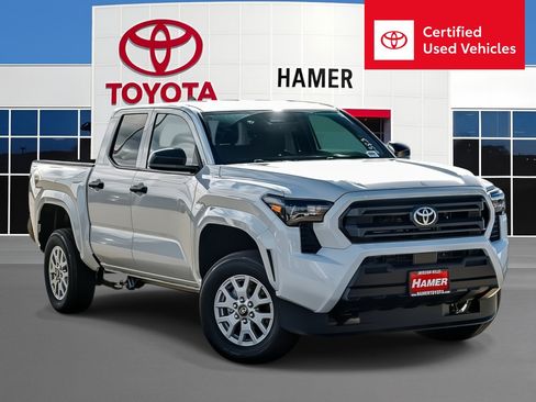Used 2026 Toyota Tacoma SR RWD image 1