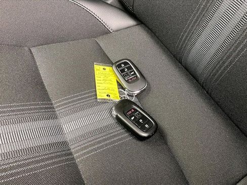 Certified 2025 Honda Civic Sport image 13