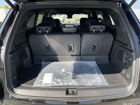 New 2026 Buick Enclave Avenir w/ Super Cruise Package image 25