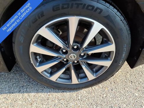 Used 2017 Nissan Altima 2.5 SV w/ Convenience Package FWD image 17