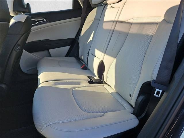 Used 2026 Kia Sportage EX w/ EX Panorama Roof Package FWD image 20