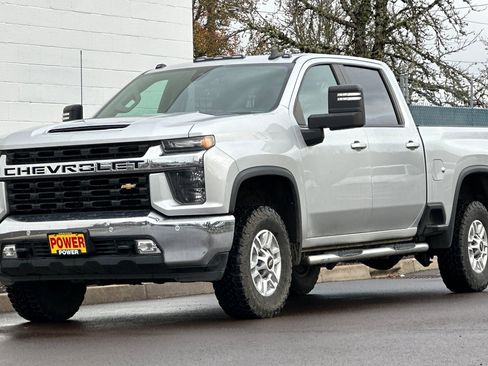 Used 2020 Chevrolet Silverado 2500 LT w/ All Star Edition image 8