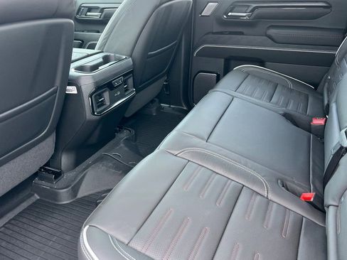 New 2026 GMC Sierra 2500 AT4X w/ AT4X AEV Edition image 9