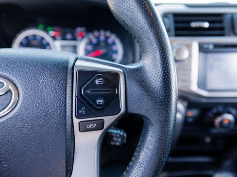 Used 2018 Toyota 4Runner SR5 image 16