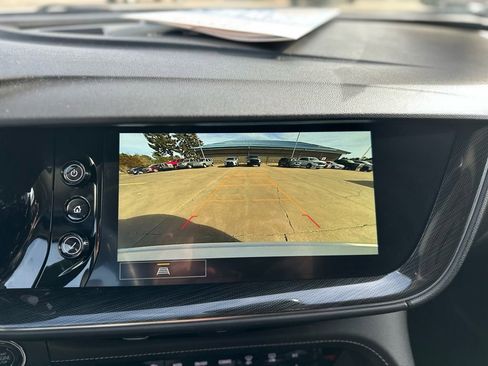 Used 2023 Buick Envision Preferred image 25