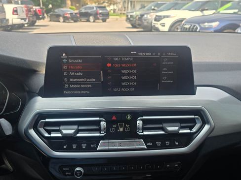 Used 2022 BMW X3 xDrive30i AWD/4WD image 9