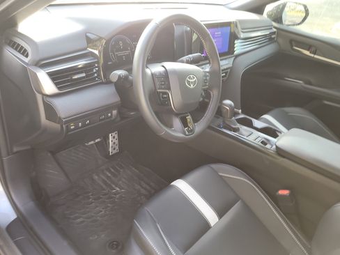 Certified 2025 Toyota Camry SE image 18