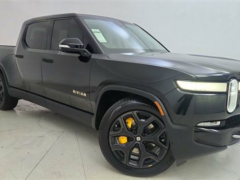 Used 2023 Rivian R1T Adventure image 1