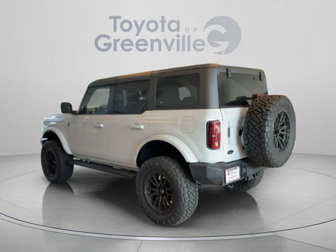 Used 2024 Ford Bronco Outer Banks AWD/4WD image 4