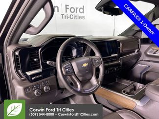 Used 2024 Chevrolet Silverado 2500 High Country w/ High Country Premium Package AWD/4WD video 3