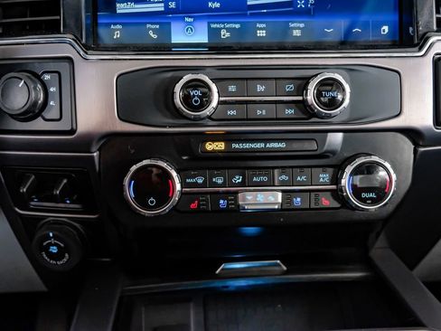 Used 2022 Ford F450 Limited w/ FX4 Off-Road Package image 26