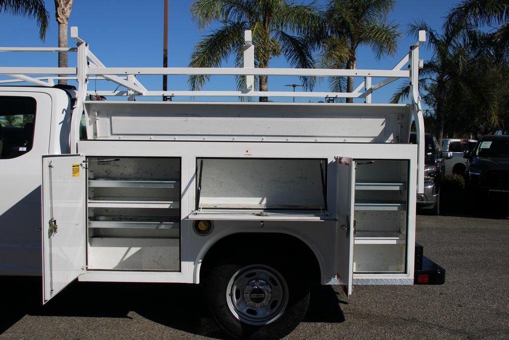 Used 2022 Ford F350 XL w/ Power Equipment Group RWD image 6