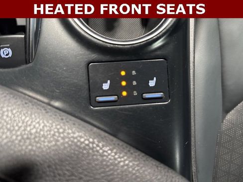 Used 2018 Toyota Camry XSE image 4