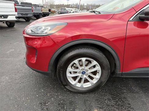 Used 2022 Ford Escape SE w/ Convenience Package image 9