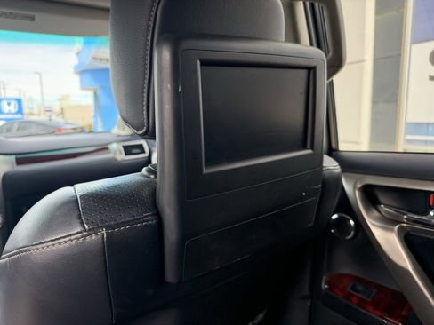 Used 2011 Lexus GX 460 Premium image 33