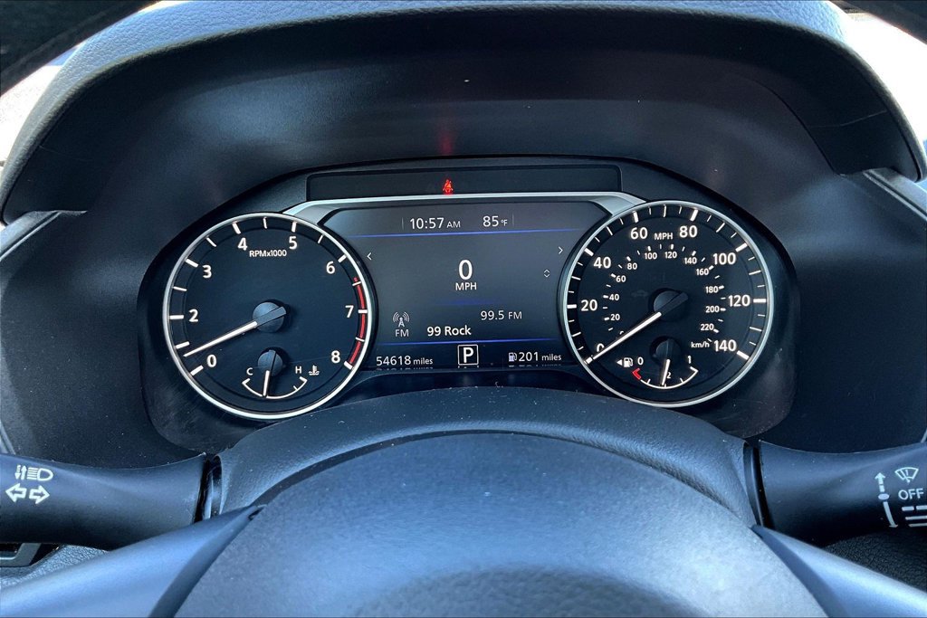 Used 2025 Nissan Altima 2.5 SV FWD image 14