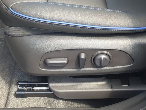 New 2025 Buick Envista Sport Touring w/ Convenience I Package image 29