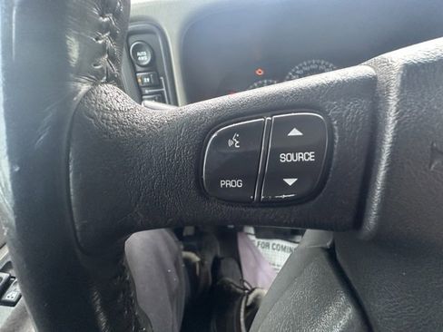 Used 2005 GMC Sierra 1500 SLE w/ Light Duty Power Package image 19