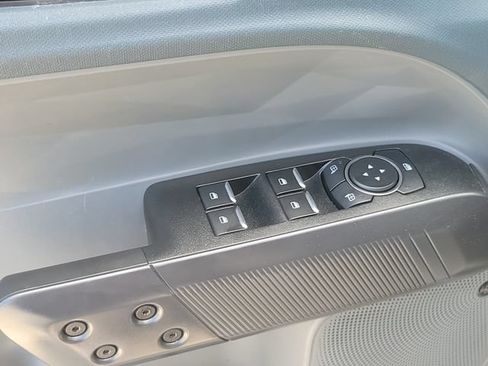 Certified 2023 Ford Maverick Lariat w/ Lariat Luxury Package FWD image 16