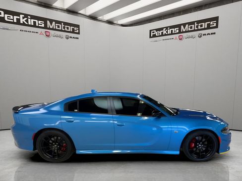 Used 2023 Dodge Charger Scat Pack w/ Plus Group RWD image 6
