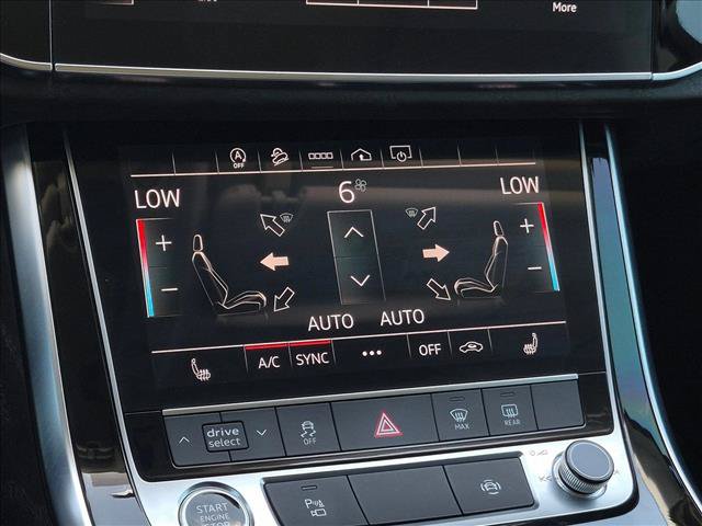Used 2022 Audi Q7 3.0T Premium Plus w/ Premium Plus Package AWD/4WD image 11