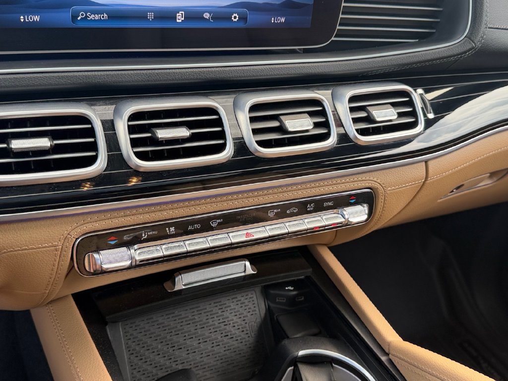 Used 2024 Mercedes-Benz GLE 450 4MATIC image 19