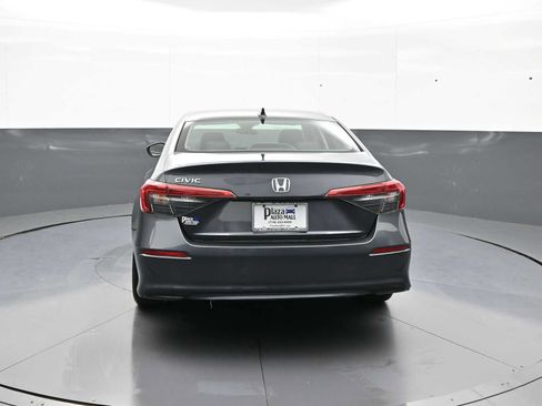 Used 2024 Honda Civic EX image 7