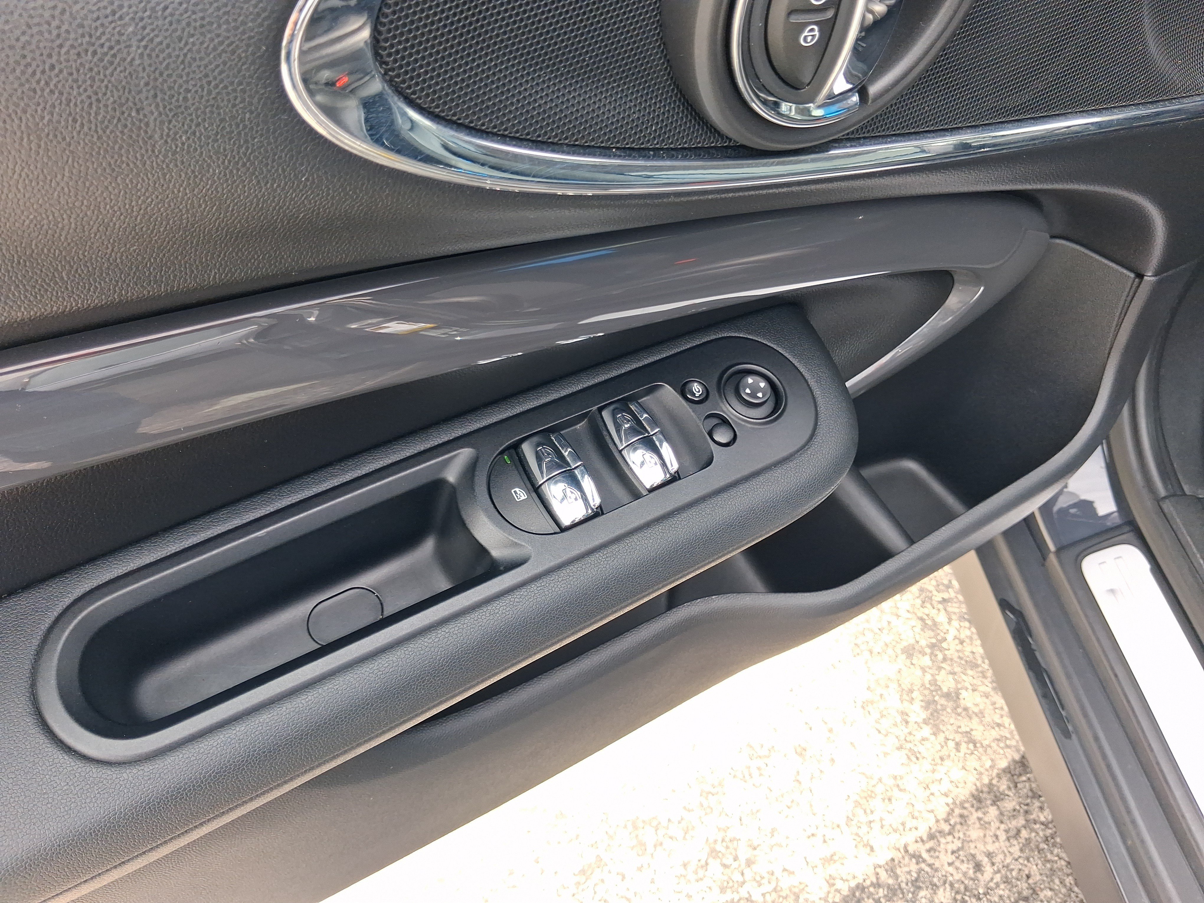 Used 2017 MINI Cooper Clubman S AWD/4WD image 13