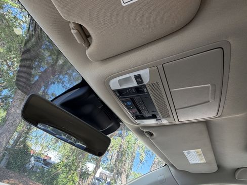 Used 2018 Acura MDX SH-AWD w/ Advance Package image 29