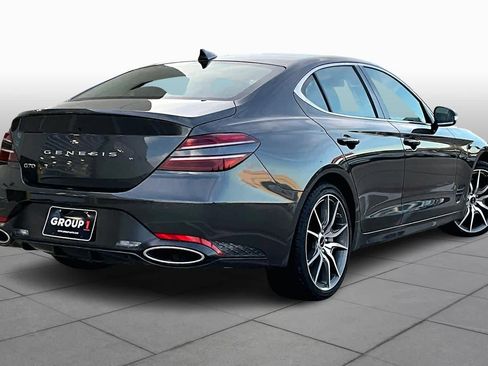 Used 2025 Genesis G70 2.5T image 11