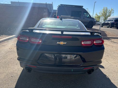Used 2022 Chevrolet Camaro LT image 6