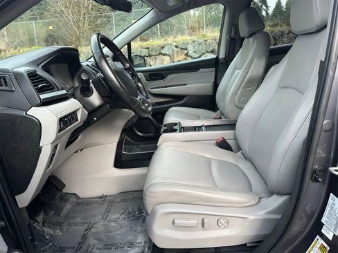 Used 2019 Honda Odyssey EX-L image 16