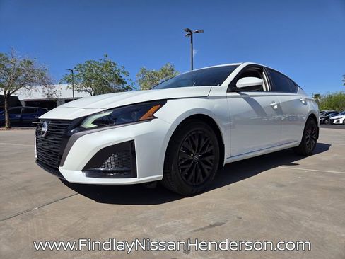 New 2026 Nissan Altima 2.5 SV w/ SV Special Edition Package FWD image 2
