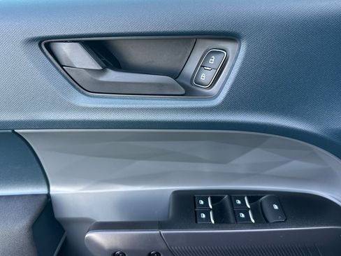 New 2026 Ford Maverick XL image 11