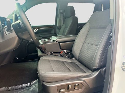 Used 2023 Chevrolet Silverado 1500 LT Trail Boss w/ Protection Package image 21