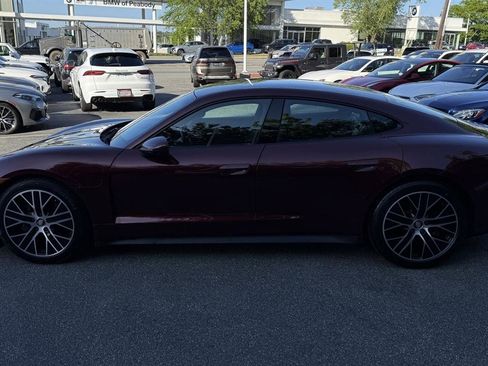 Used 2022 Porsche Taycan RWD image 12