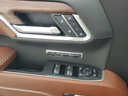 Used 2024 GMC Sierra 1500 Denali Ultimate image 31