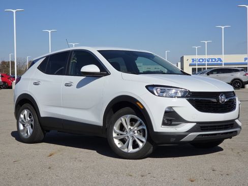 Used 2023 Buick Encore GX Preferred w/ Cold Weather Comfort Package image 2