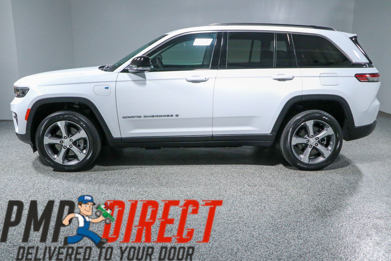 Used 2023 Jeep Grand Cherokee 4WD 4xe image 10