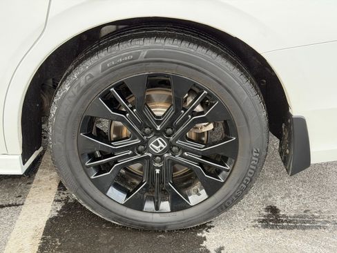 Used 2025 Honda Odyssey Sport-L image 34