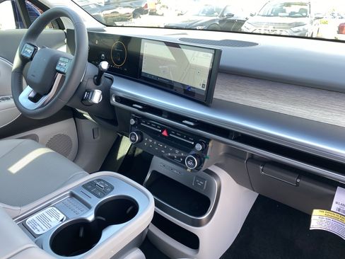 New 2026 Hyundai Ioniq 9 SEL image 12