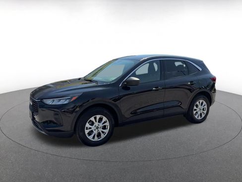 Used 2024 Ford Escape Active AWD/4WD image 7