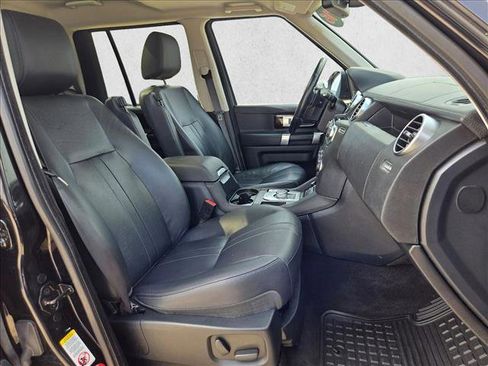 Used 2016 Land Rover LR4 HSE image 21