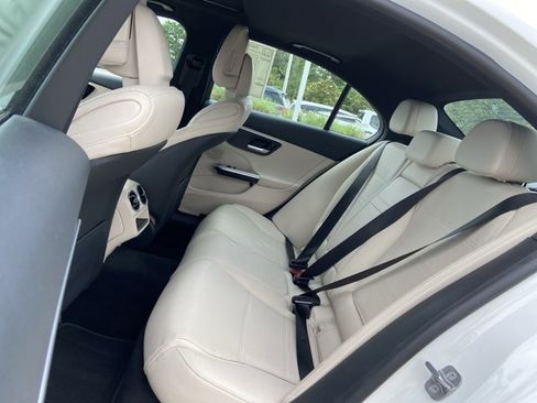 Used 2025 Mercedes-Benz C 300 Sedan image 15