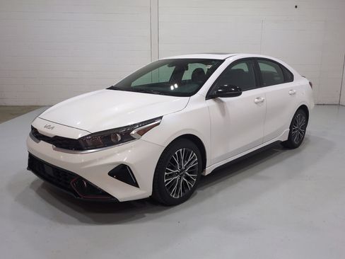 Certified 2024 Kia Forte GT-Line w/ GT-Line Premium Package FWD image 8