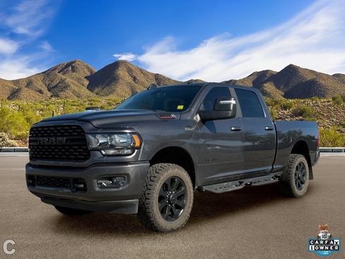 Used 2024 RAM 2500 Big Horn w/ Night Edition AWD/4WD image 2