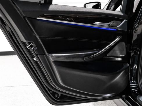 Used 2018 BMW 540i RWD image 58