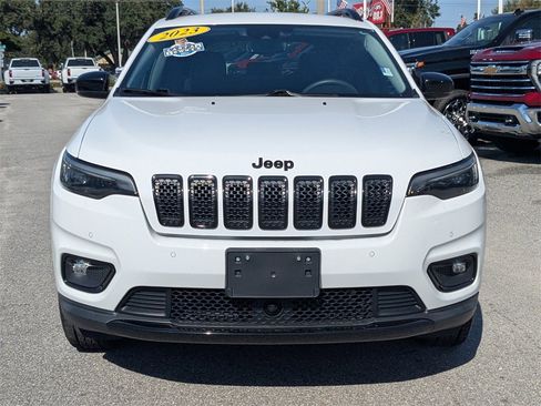 Used 2023 Jeep Cherokee Altitude Lux image 8
